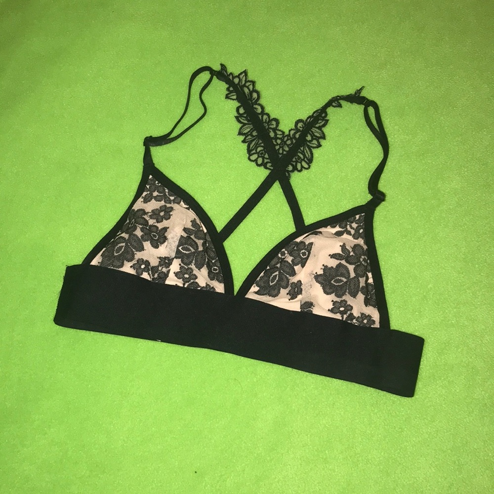 Lace triangle bra - Picture 3 of 4